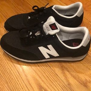 Women’s New Balance sneakers
